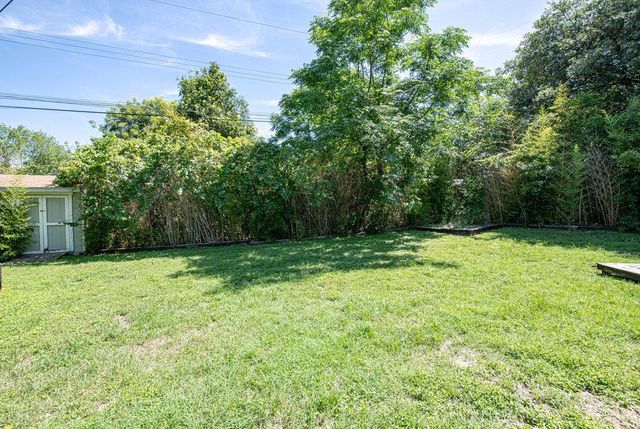 122 Havana ST, Austin, TX 78704