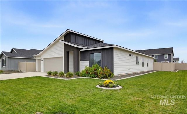 7669 E Flyway St, Nampa, ID 83687