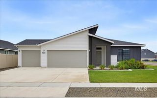 7669 E Flyway St, Nampa, ID 83687