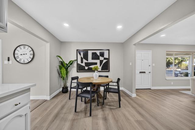 5837 Meghan Way, Sacramento, CA 95842