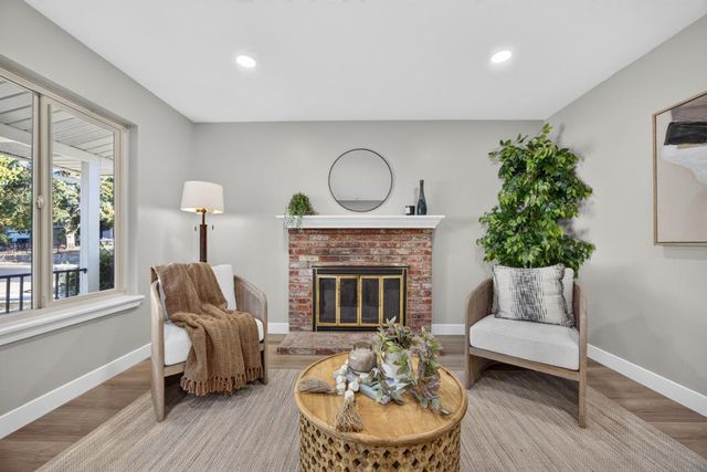 5837 Meghan Way, Sacramento, CA 95842
