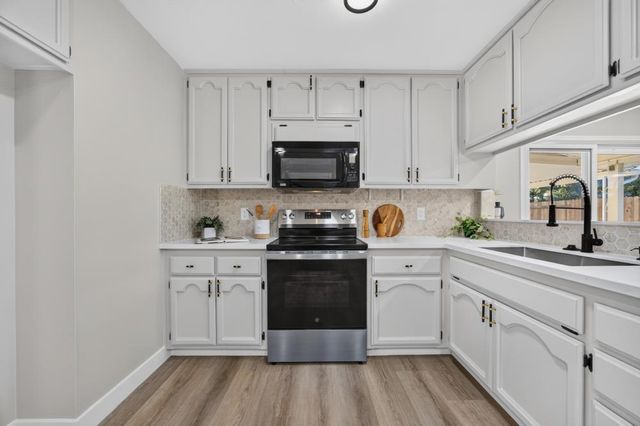 5837 Meghan Way, Sacramento, CA 95842