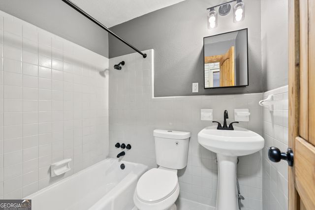 2087 Athens Highway, Elberton, GA 30635