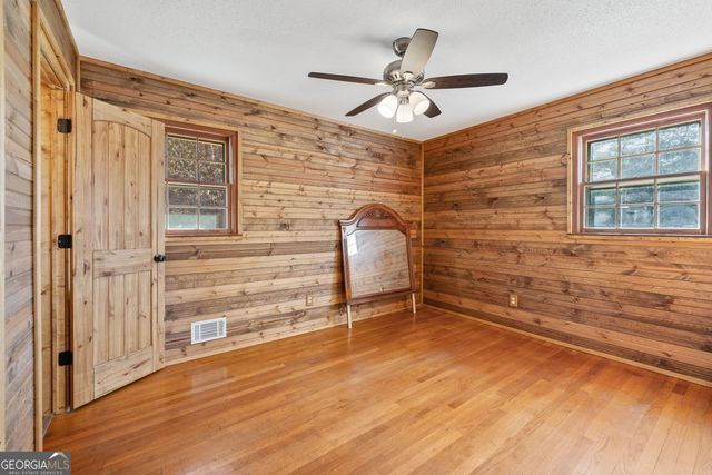 2087 Athens Highway, Elberton, GA 30635