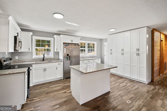 2087 Athens Highway, Elberton, GA 30635