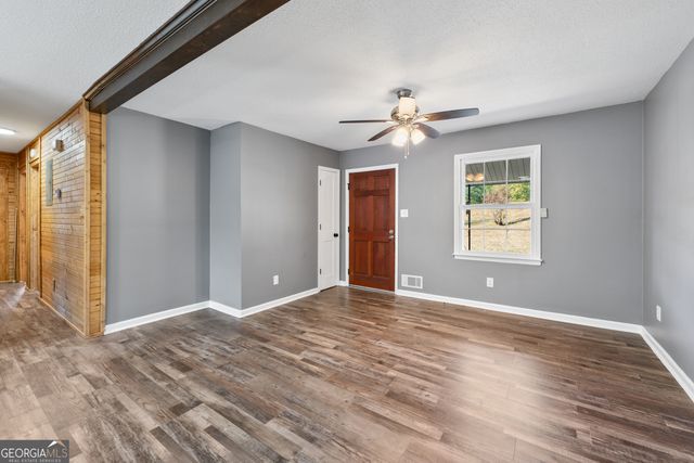 2087 Athens Highway, Elberton, GA 30635