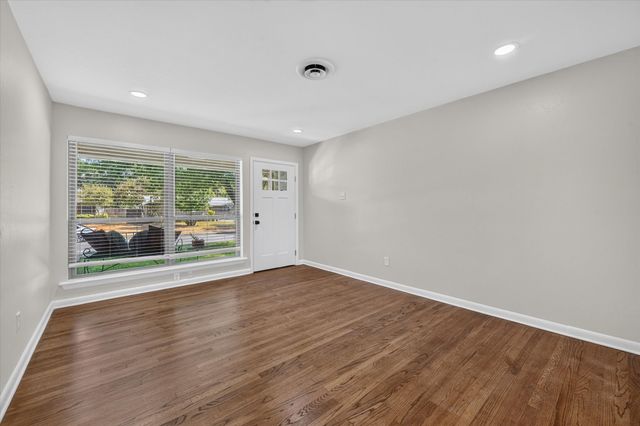 1607 Nantucket Drive, Richardson, TX 75080