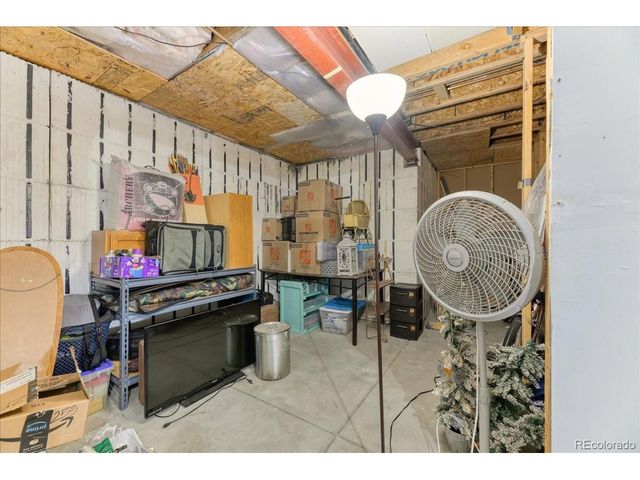 1334 4th Ave, Deer Trail, CO 80105