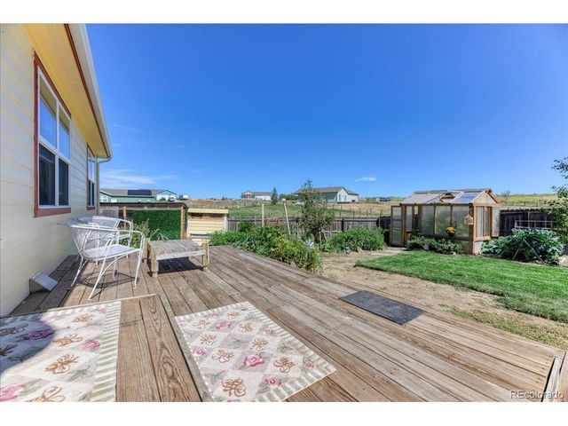 1334 4th Ave, Deer Trail, CO 80105