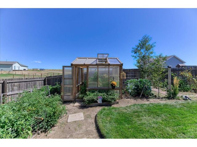 1334 4th Ave, Deer Trail, CO 80105