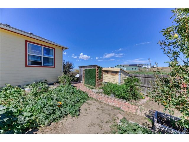 1334 4th Ave, Deer Trail, CO 80105