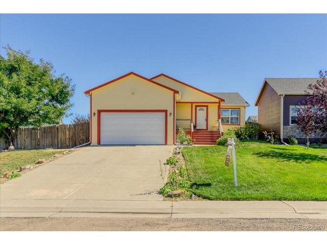 1334 4th Ave, Deer Trail, CO 80105