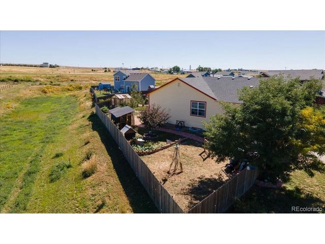1334 4th Ave, Deer Trail, CO 80105