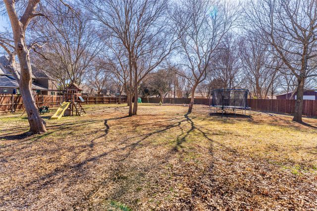 704 Elm Creek Circle, Mansfield, TX 76063