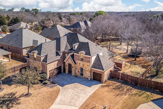 704 Elm Creek Circle, Mansfield, TX 76063