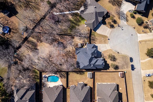 704 Elm Creek Circle, Mansfield, TX 76063