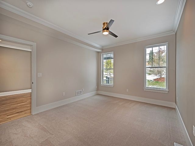 233 Lucca Lane, Upper St Clair, PA 15241