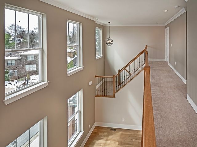 233 Lucca Lane, Upper St Clair, PA 15241