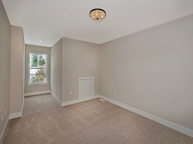 233 Lucca Lane, Upper St Clair, PA 15241