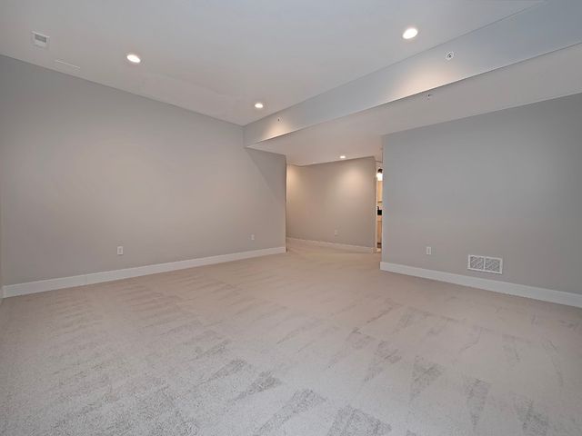 233 Lucca Lane, Upper St Clair, PA 15241