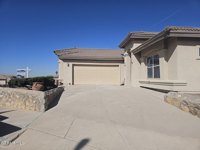 301 RESLER RIDGE Drive, El Paso, TX 79912