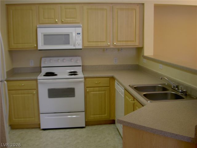 6955 North Durango Drive 2107, Las Vegas, NV 89149