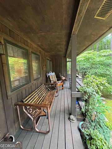 58 S Pine Cove Drive, Lagrange, GA 30240