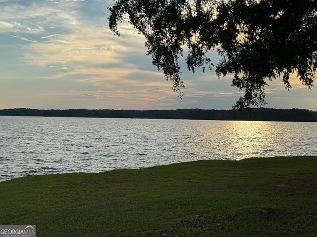 58 S Pine Cove Drive, Lagrange, GA 30240