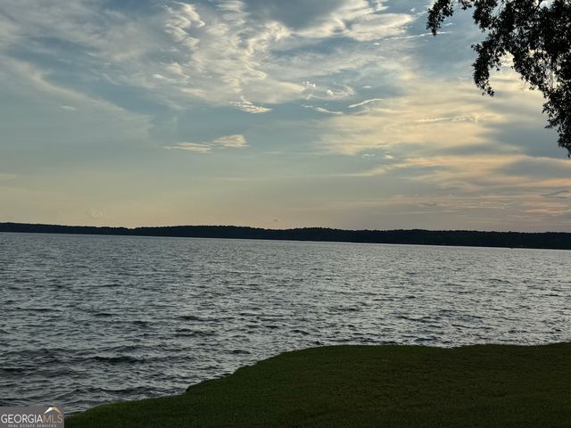 58 S Pine Cove Drive, Lagrange, GA 30240