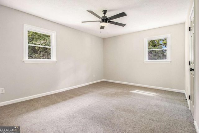 127 Lee Road, Senoia, GA 30276