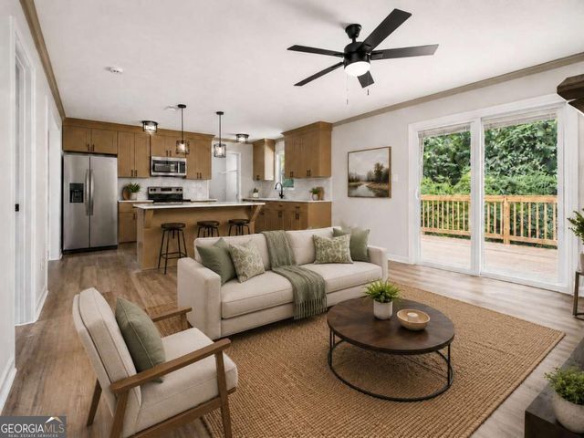 127 Lee Road, Senoia, GA 30276