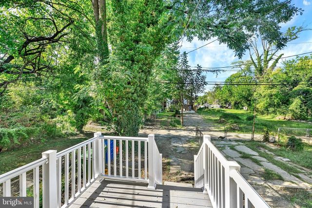 2828 BOARMAN AVE, Baltimore, MD 21215