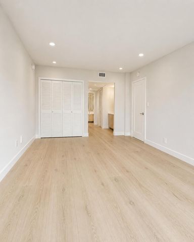 2900 N Palm Aire Drive 307, Pompano Beach, FL 33069