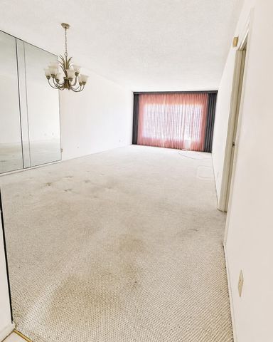 2900 N Palm Aire Drive 307, Pompano Beach, FL 33069