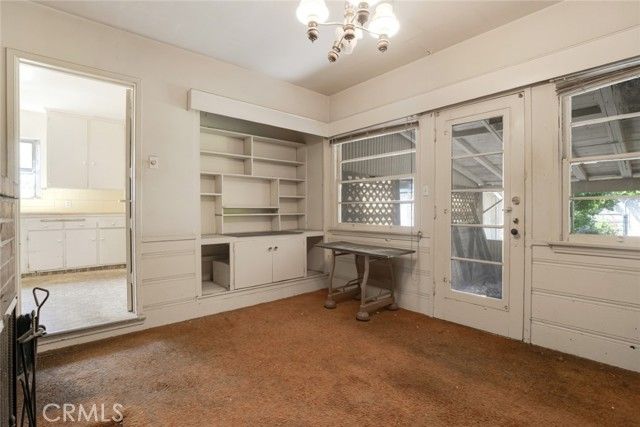 611 S Sparks Street, Burbank, CA 91506