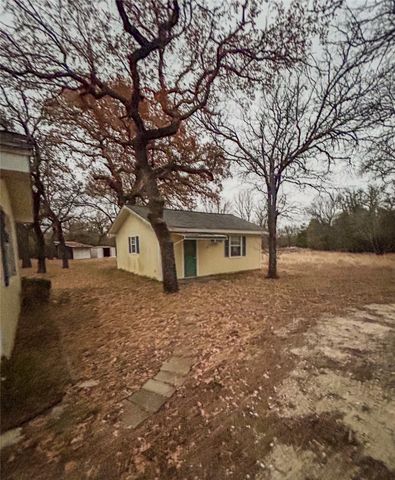 299 Private Road 2483, Hico, TX 76457