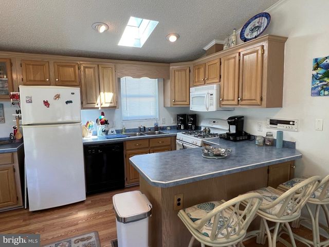 8318 S LONGBOAT WAY, Berlin, MD 21811