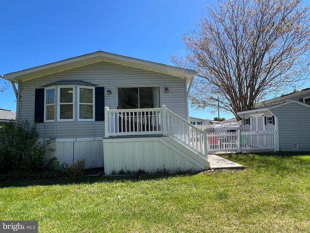 8318 S LONGBOAT WAY, Berlin, MD 21811