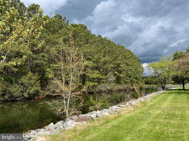 8318 S LONGBOAT WAY, Berlin, MD 21811