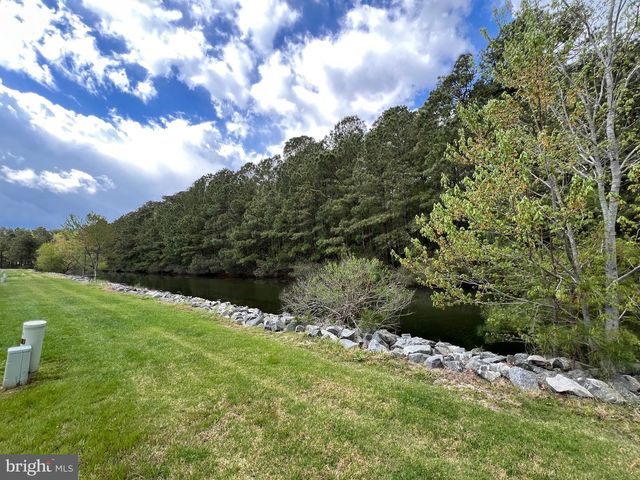8318 S LONGBOAT WAY, Berlin, MD 21811
