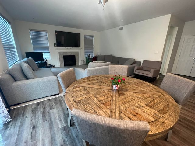 10193 California Street, Crown Point, IN 46307