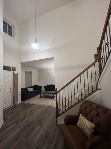 10193 California Street, Crown Point, IN 46307