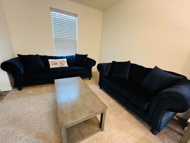 10193 California Street, Crown Point, IN 46307