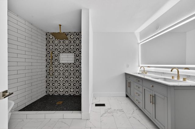 4601 Gibbons, Sacramento, CA 95821