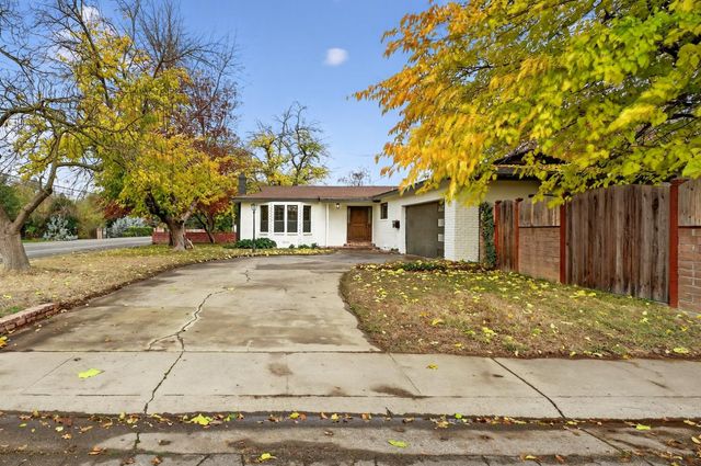 4601 Gibbons, Sacramento, CA 95821