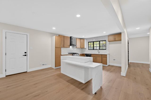 4601 Gibbons, Sacramento, CA 95821