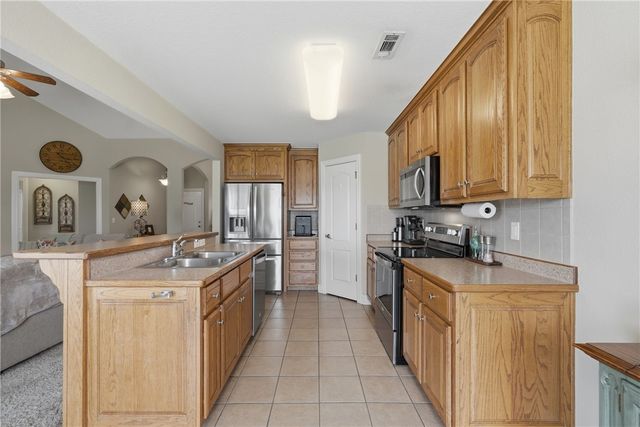 8477 W Vista Terrace Drive, Fayetteville, AR 72704