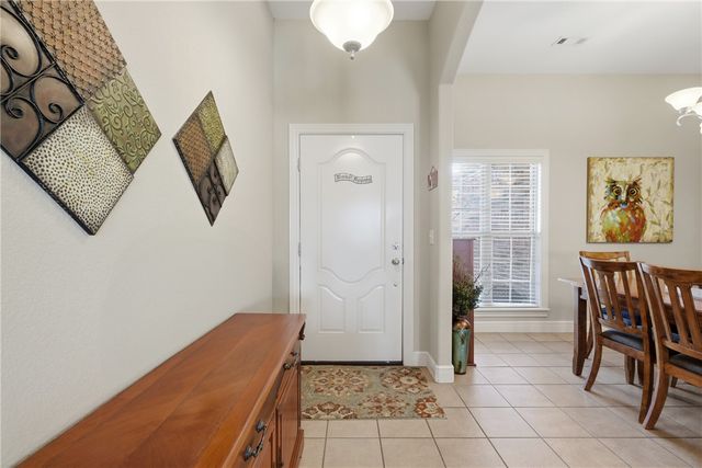 8477 W Vista Terrace Drive, Fayetteville, AR 72704