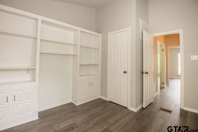 5811 Hollytree, Tyler, TX 75703