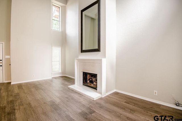 5811 Hollytree, Tyler, TX 75703